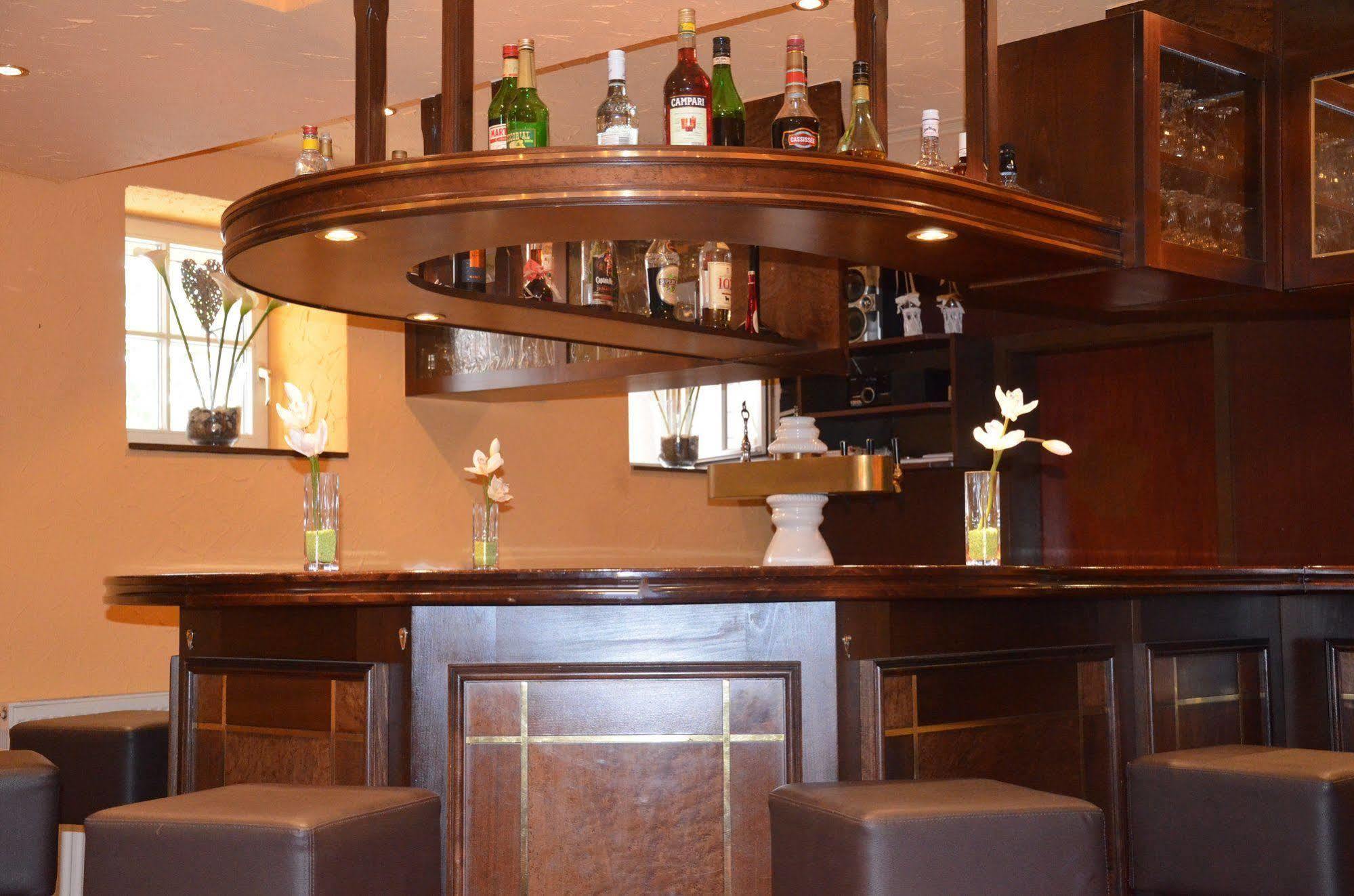 Hotel Am Wilhelmsplatz สตุตการ์ต ภายนอก รูปภาพ