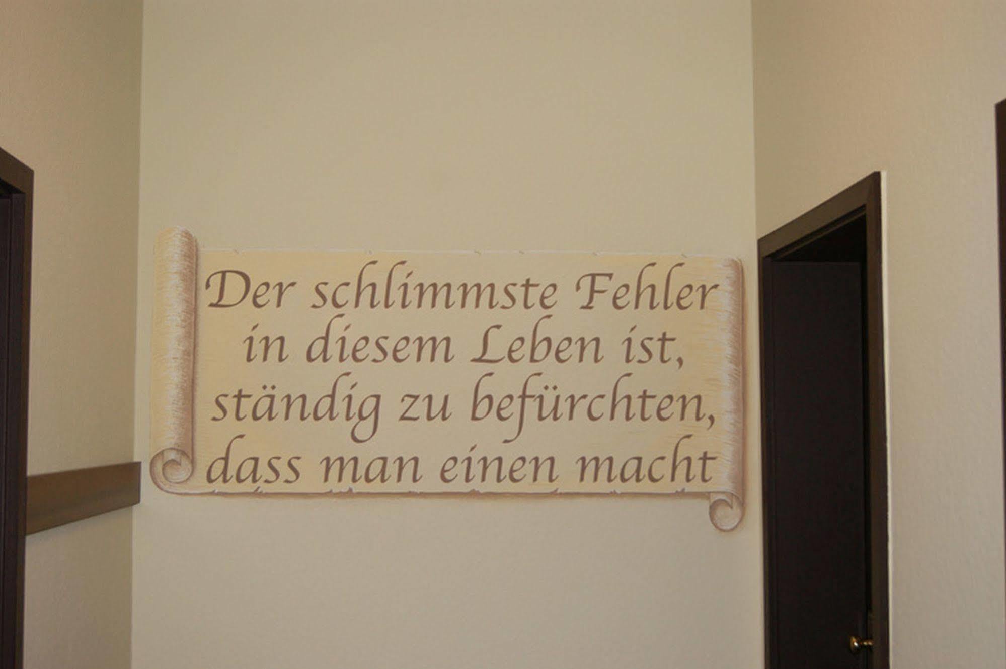 Hotel Am Wilhelmsplatz สตุตการ์ต ภายนอก รูปภาพ